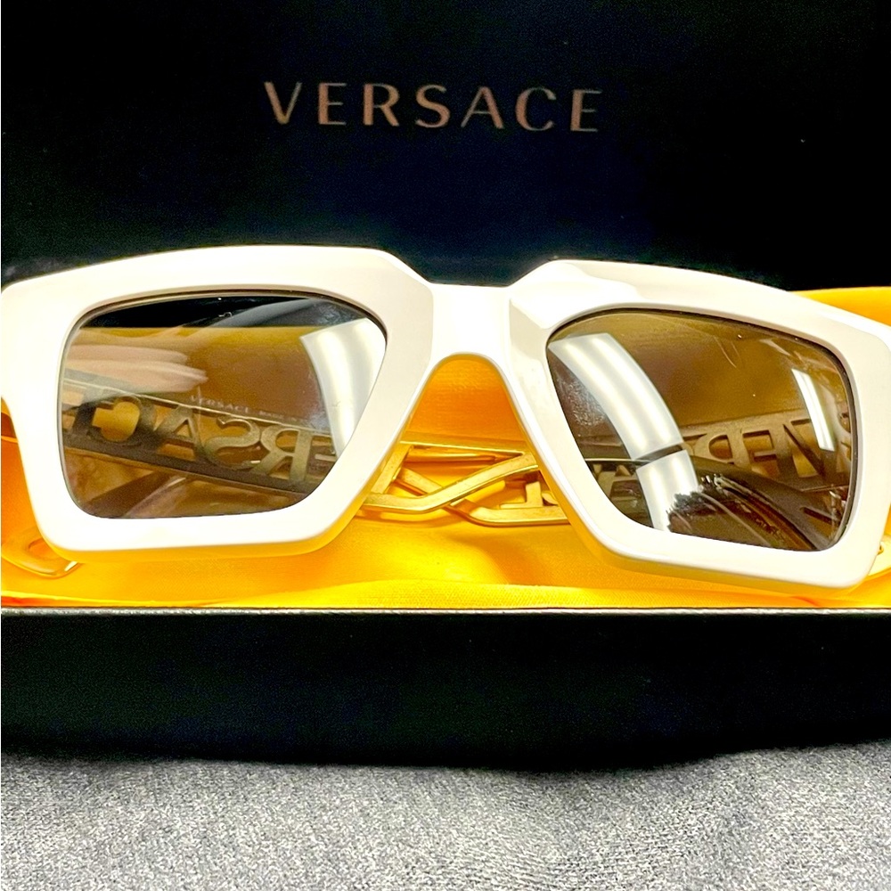 Versace Sunglasses🔥